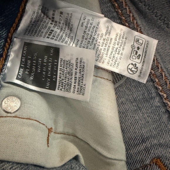 Levi's Women's 501 Original Blue Denim Jean Shorts Cut Off Short Baddy New Sexy - Picture 6 of 6